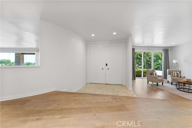 Image 6 of 67 For 950 Spring Meadow Drive