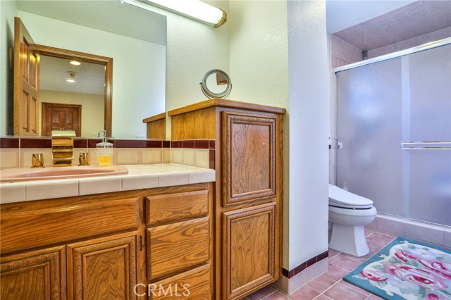 Detail Gallery Image 47 of 75 For 1233 Coronet Dr, Riverside,  CA 92506 - 5 Beds | 4/2 Baths