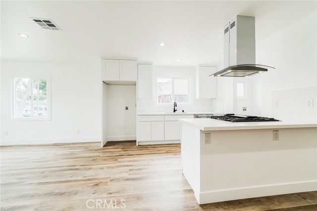 Detail Gallery Image 35 of 59 For 7020 Schroll St, Lakewood,  CA 90713 - 4 Beds | 4 Baths