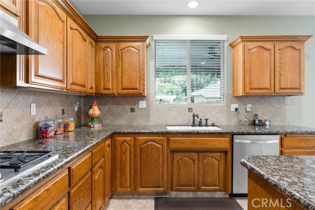 Detail Gallery Image 28 of 52 For 5200 Doble Aguila Way, Bakersfield,  CA 93306 - 4 Beds | 2/1 Baths