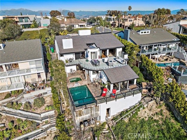 Detail Gallery Image 45 of 57 For 3253 Alta Laguna Blvd, Laguna Beach,  CA 92651 - 4 Beds | 4 Baths