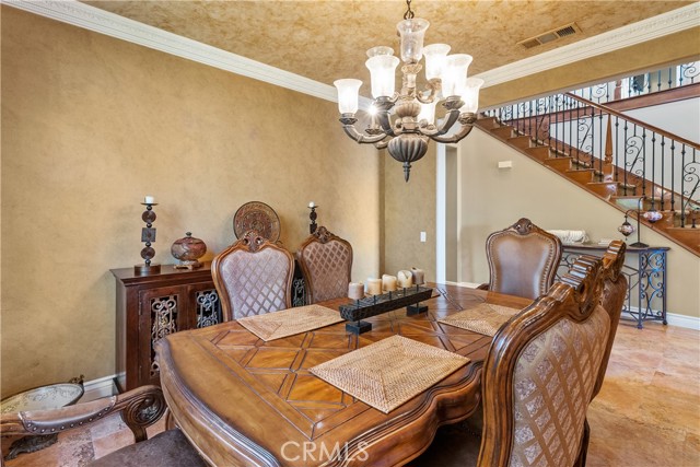 Detail Gallery Image 18 of 43 For 26832 Pine Hollow Ct, Valencia,  CA 91381 - 4 Beds | 4 Baths