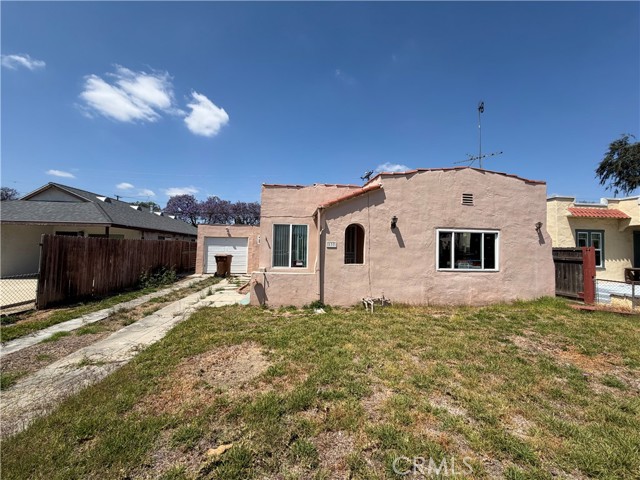 137 E Elm AVE