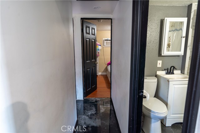 Detail Gallery Image 10 of 26 For 3895 Twining, Jurupa Valley,  CA 92509 - 3 Beds | 1 Baths