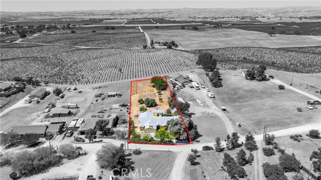 7240 Iverson Place, Paso Robles CA: https://media.crmls.org/medias/750c34e8-9194-4c58-aa6c-f2b081573788.jpg