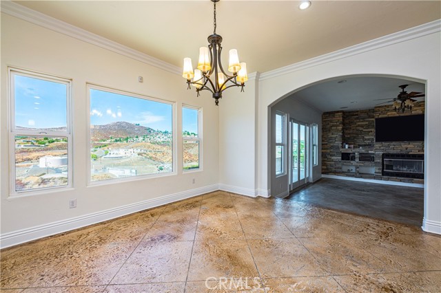 Detail Gallery Image 23 of 65 For 30633 Wood Duck Pl, Canyon Lake,  CA 92587 - 4 Beds | 4/2 Baths