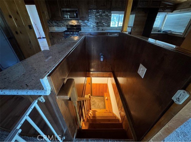 Detail Gallery Image 35 of 57 For 5180 Lone Pine Canyon, Wrightwood,  CA 92397 - 4 Beds | 2 Baths