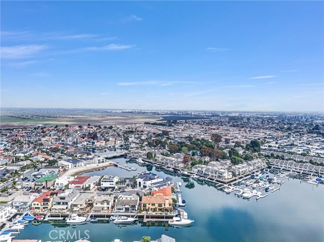 Detail Gallery Image 53 of 58 For 16412 Ardsley Cir, Huntington Beach,  CA 92649 - 4 Beds | 3/1 Baths