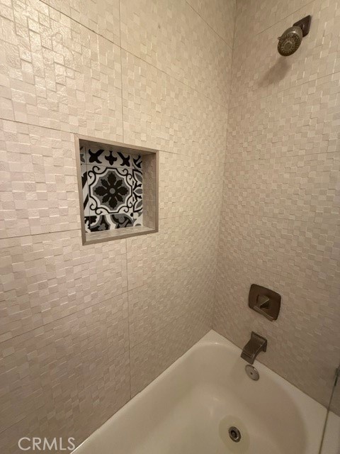 Detail Gallery Image 15 of 39 For 6275 Canoga, Woodland Hills,  CA 91367 - 2 Beds | 1 Baths