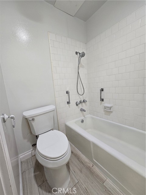 12310 La Pomelo Road, La Mirada CA: https://media.crmls.org/medias/75106a80-4071-494a-96ec-e8a00912ca56.jpg