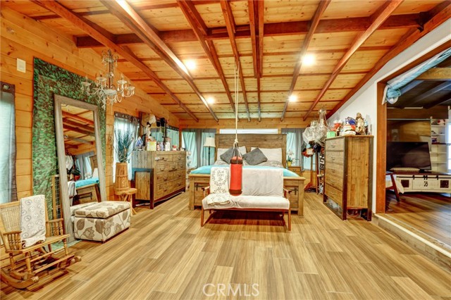 Image 9 of 26 For 18623 Lawton Boulevard