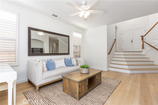 Image 18 of 38 For 16 Woodsong  