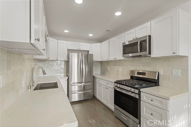 Detail Gallery Image 15 of 30 For 9219 Colorado Ave, Riverside,  CA 92503 - 3 Beds | 2 Baths