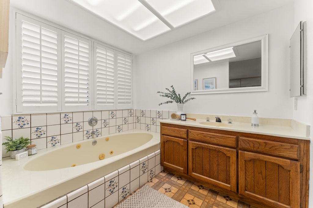 Detail Gallery Image 31 of 46 For 1150 W 13th St #204,  San Pedro,  CA 90731 - 2 Beds | 2 Baths