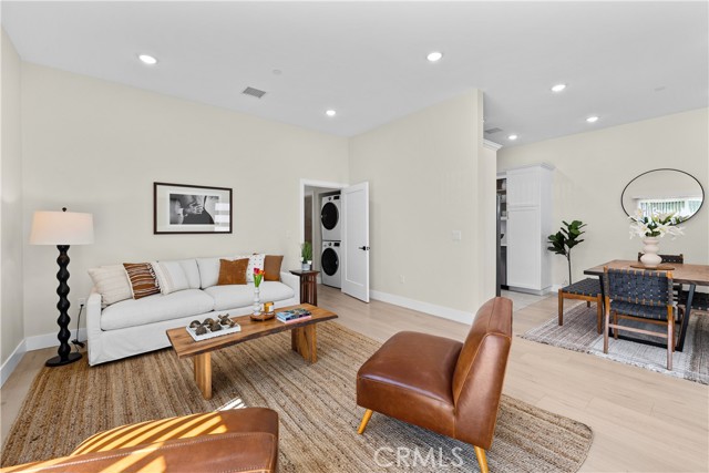 16360 Parthenia photo 54