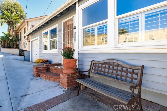 222 8th Street, Hermosa Beach, California 90254, 1 Bedroom Bedrooms, ,1 BathroomBathrooms,Residential,Sold,8th,SB23199723