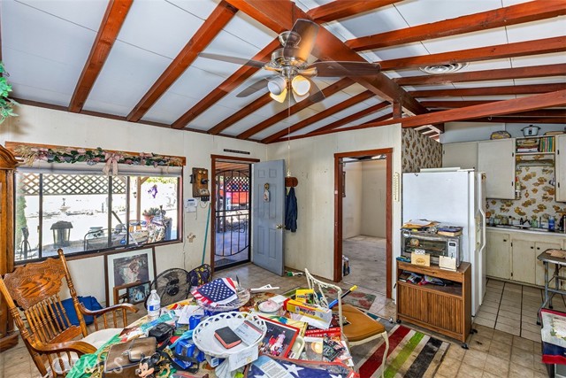 Detail Gallery Image 7 of 41 For 1495 Alta Ave, Yucca Valley,  CA 92284 - 2 Beds | 2 Baths