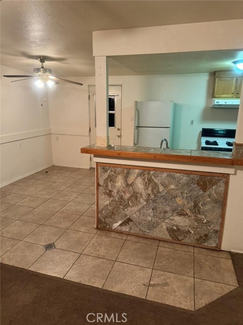 Detail Gallery Image 3 of 28 For 24144 Joshua Ave, Boron,  CA 93516 - 3 Beds | 2 Baths