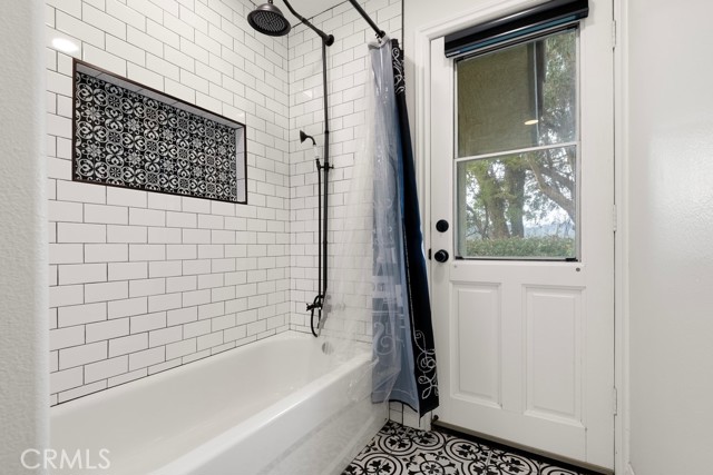 Detail Gallery Image 26 of 41 For 1080 Knoll St, San Bernardino,  CA 92407 - 4 Beds | 3/1 Baths