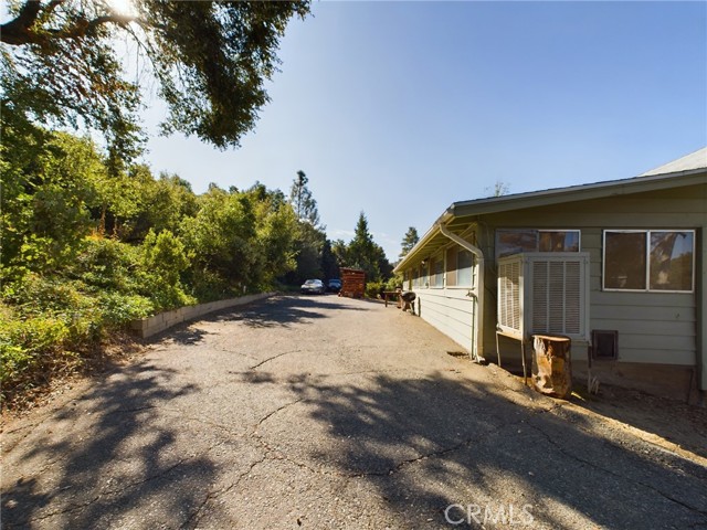 Detail Gallery Image 37 of 57 For 51773 Ponderosa Way, Oakhurst,  CA 93644 - 4 Beds | 2 Baths