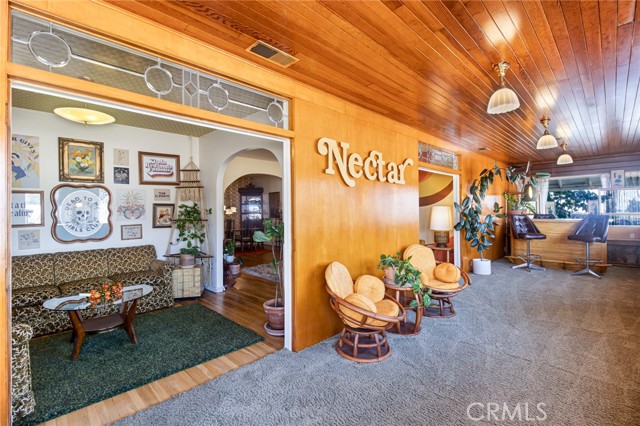 Image 5 of 41 For 2048 Mentone Boulevard