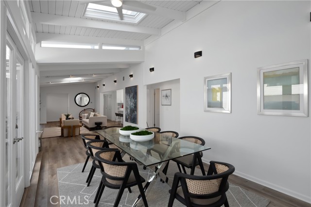 317 8th Street, Manhattan Beach, California 90266, 3 Bedrooms Bedrooms, ,3 BathroomsBathrooms,Residential,Sold,8th,SB22148792