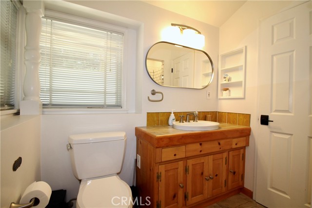 Detail Gallery Image 12 of 25 For 4968 Reforma Rd, Woodland Hills,  CA 91364 - 4 Beds | 2 Baths