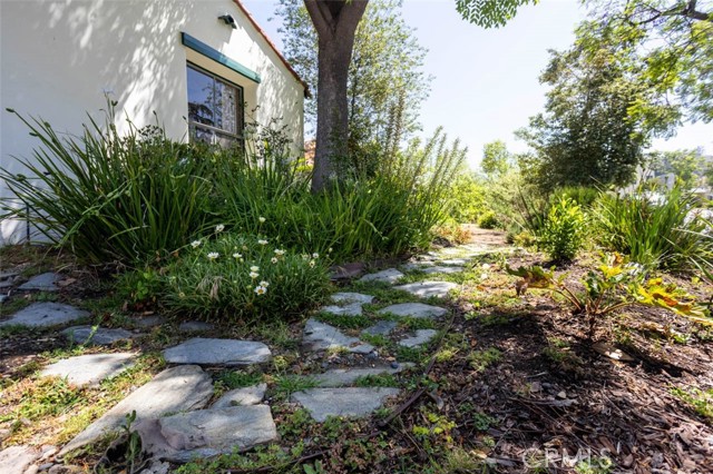 Image 6 of 34 For 989 Coronado Drive
