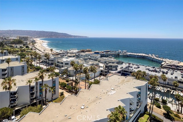 Detail Gallery Image 36 of 41 For 510 the Village #307,  Redondo Beach,  CA 90277 - 2 Beds | 2 Baths
