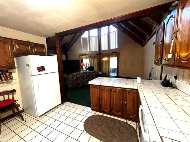 38306 Potato Canyon Road, Oak Glen CA: https://media.crmls.org/medias/7517c674-102e-4a49-9ff3-c8504b84eec4.jpg