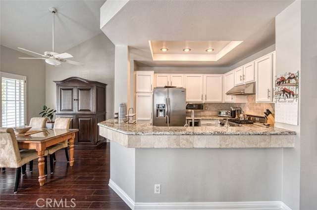 182 Westport, Newport Beach CA: https://media.crmls.org/medias/7517f535-1b2d-4b15-9eab-4be95192af75.jpg