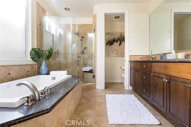 Detail Gallery Image 30 of 38 For 615 7th Street, Huntington Beach,  CA 92648 - 4 Beds | 4/1 Baths