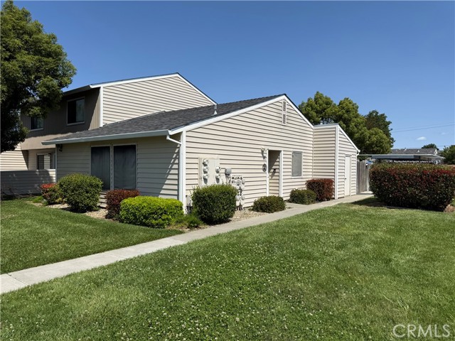 Detail Gallery Image 1 of 28 For 631 North St, Corning,  CA 96021 - 2 Beds | 1 Baths