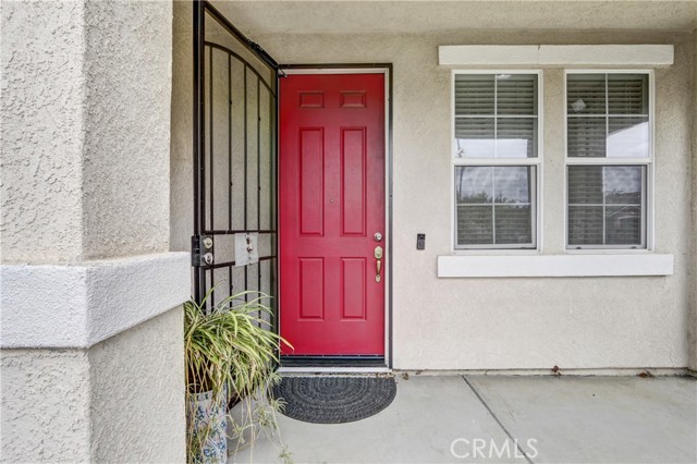 9209 Rosecut Court, Sacramento CA: https://media.crmls.org/medias/751a03e8-d38b-4b70-894e-589bab583e0e.jpg