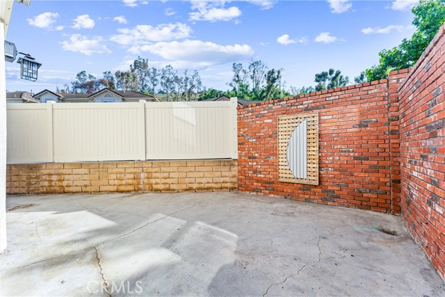 5847 E Rocking Horse Way, Orange CA: https://media.crmls.org/medias/751b0557-5407-41a8-8aee-6be7c7bda90e.jpg