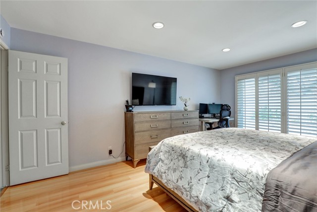 5111 Alder, Irvine CA: https://media.crmls.org/medias/751b6cdc-f52d-4977-a88a-8570de3e23d2.jpg