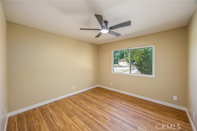 35345 Panorama, Yucaipa CA: https://media.crmls.org/medias/751bc0d3-2196-4fee-a977-fbde63de83b0.jpg