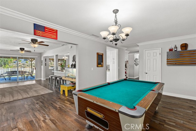 Detail Gallery Image 10 of 45 For 30698 Long Point, Canyon Lake,  CA 92587 - 3 Beds | 2 Baths