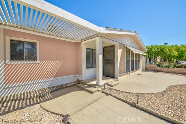 Detail Gallery Image 2 of 39 For 74108 Angels Camp Rd, Palm Desert,  CA 92260 - 3 Beds | 2 Baths