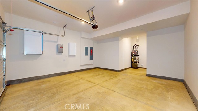 Detail Gallery Image 3 of 33 For 8421 Gabrielino Ct, Rancho Cucamonga,  CA 91730 - 3 Beds | 2/1 Baths