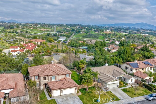Detail Gallery Image 3 of 41 For 33192 Vermont Rd, Temecula,  CA 92592 - 5 Beds | 3 Baths