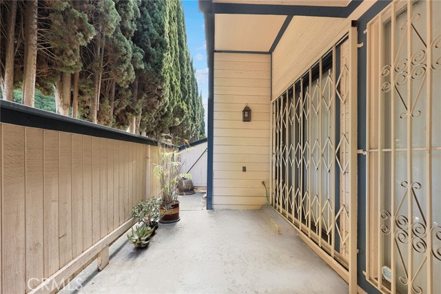 Detail Gallery Image 8 of 44 For 513 N Chandler Ave #E,  Monterey Park,  CA 91754 - 3 Beds | 2/1 Baths