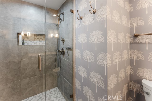 23721 Sarda Road, Valencia CA: https://media.crmls.org/medias/751c9559-71d5-48a8-a0b9-828f582054c2.jpg