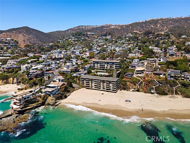 Detail Gallery Image 32 of 43 For 31755 Coast #403,  Laguna Beach,  CA 92651 - 2 Beds | 2 Baths