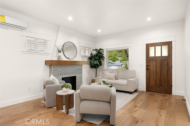 Detail Gallery Image 35 of 46 For 5850 Burwood Ave, Los Angeles,  CA 90042 - 3 Beds | 2 Baths