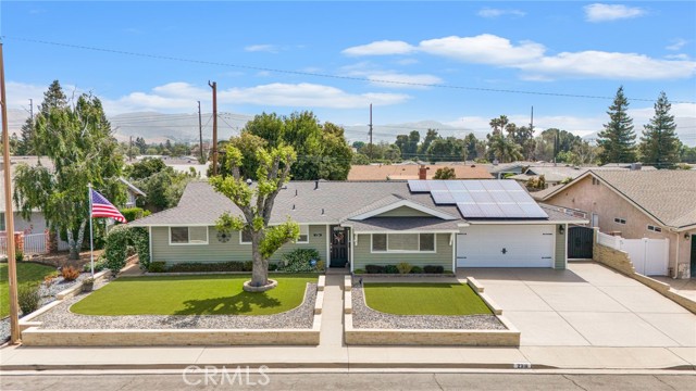 2316 Marshall Avenue photo 2