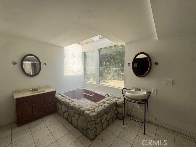 Detail Gallery Image 11 of 43 For 28869 Paradise Rd, Castaic,  CA 91384 - 3 Beds | 2 Baths