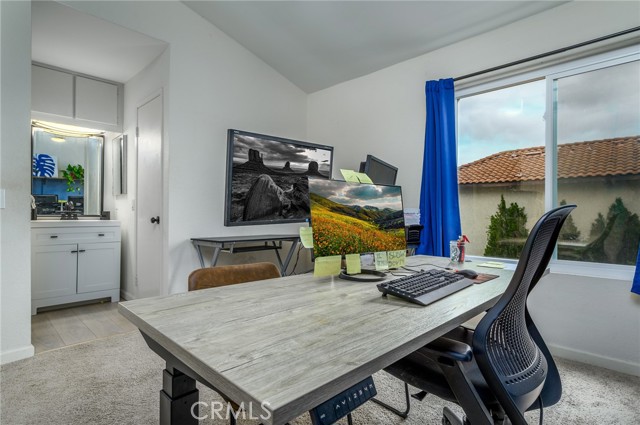 Detail Gallery Image 8 of 17 For 23306 La Mar #C,  Mission Viejo,  CA 92691 - 2 Beds | 2/1 Baths