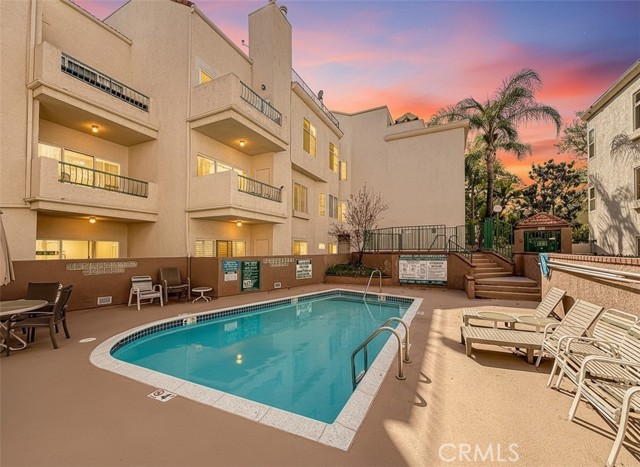 Detail Gallery Image 42 of 50 For 5420 Sylmar Ave #118,  Sherman Oaks,  CA 91401 - 2 Beds | 2 Baths