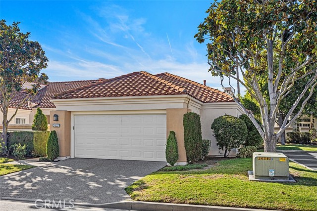 Front Image Thumbnail for CROC26025263